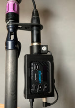Load image into Gallery viewer, Boompole xlr clip NYLON carbon fiber