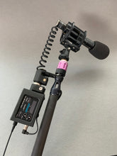 Load image into Gallery viewer, Boompole xlr clip NYLON carbon fiber
